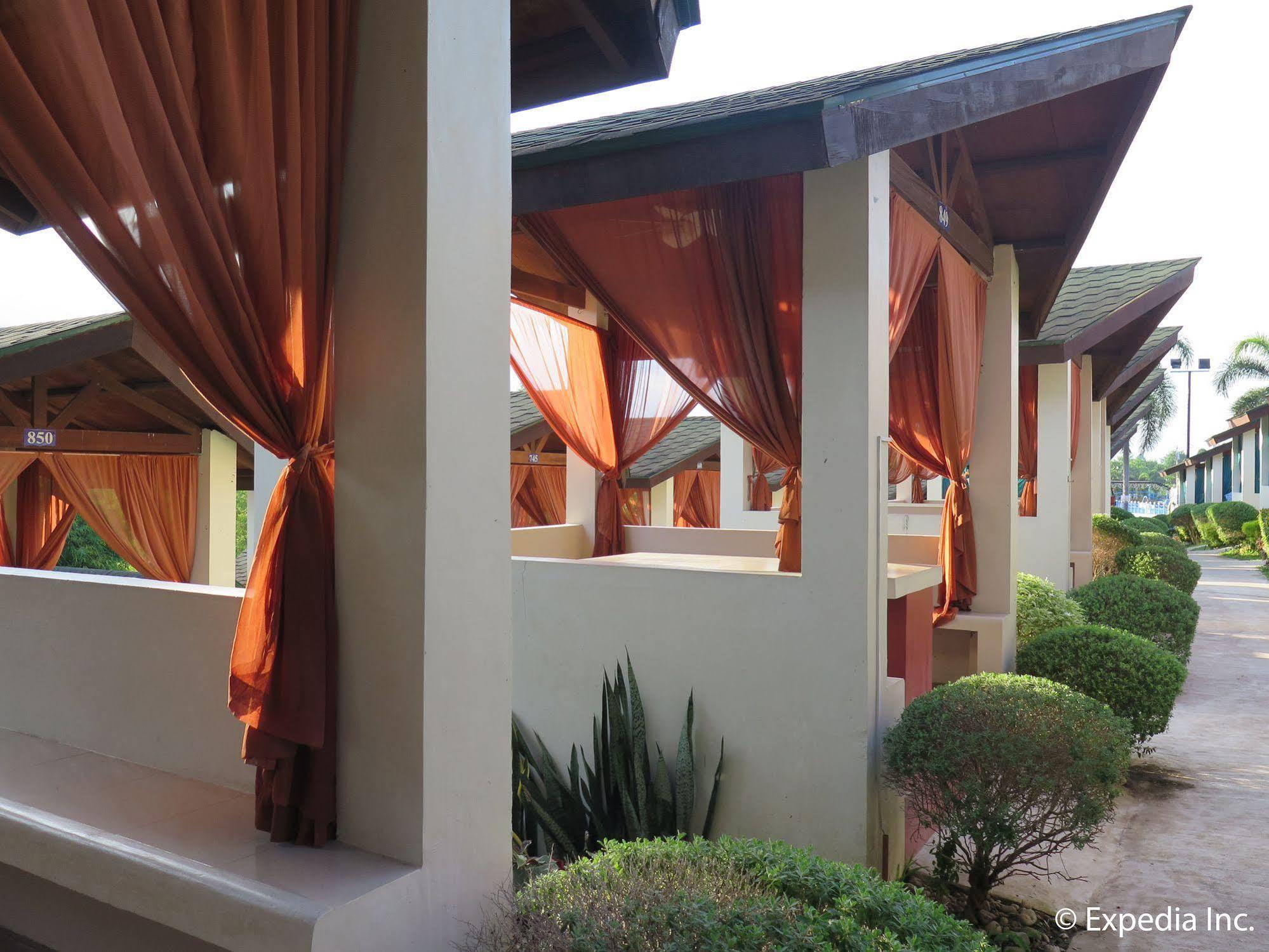 D'Leonor Inland Resort & Adventure Park Davao Exterior photo