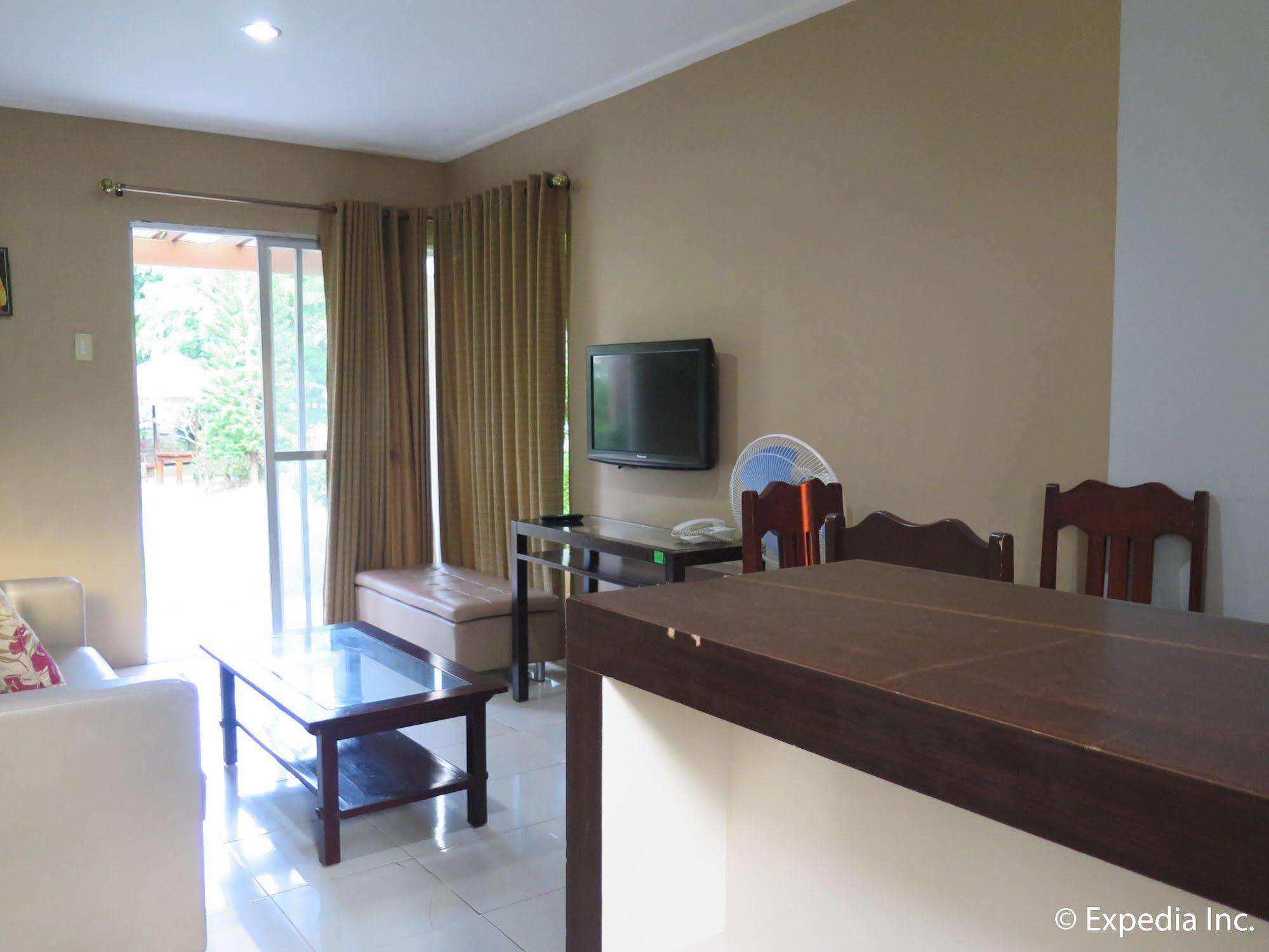 D'Leonor Inland Resort & Adventure Park Davao Exterior photo